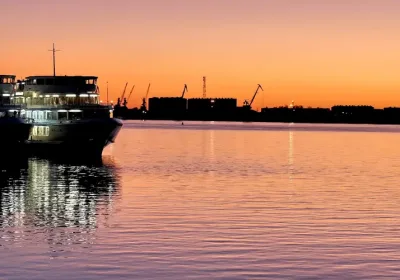 Корректировки в расписании круизов из-за поломки теплохода