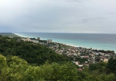 Топ отелей Абхазии для качественного отдыха без «Доширака»