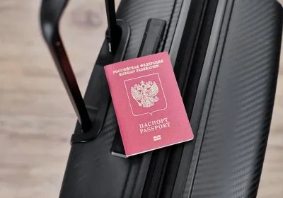 МВД России инициирует запрет на вписывание детей в заграничные паспорта родителей