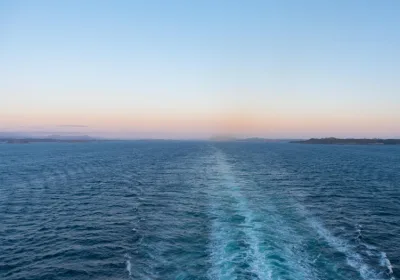 Что ждать россиянам, застрявшим на пароме в Турции?