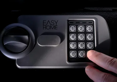 Горничная отеля в Адлере попалась на краже у туристки