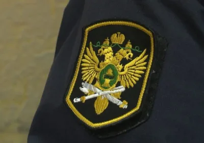 Депутаты предлагают устранить ограничения на выезд в аэропорту после оплаты долгов