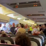 Неожиданная задержка рейса из Нячанга: туристы столкнулись с необычной ситуацией