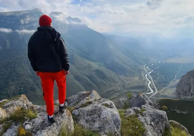 Новые правила восхождения на Эльбрус: безопасность и организация групп