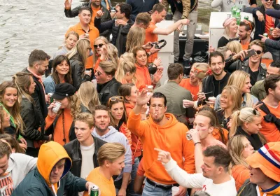 Судебный процесс о регулировании туризма в Амстердаме