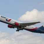 Корректировка расписания рейсов AZUR air: незапланированная посадка и ее последствия