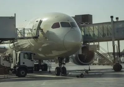 Etihad Airways приостановила все рейсы в Санкт-Петербург