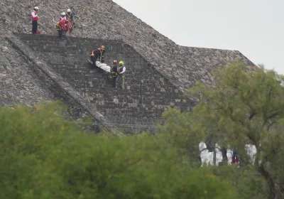 Трагедия в Мексике: стрельба на пирамиде Луны