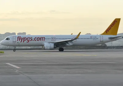 Неожиданный инцидент: рейс Pegasus Airlines совершил экстренную посадку в Румынии