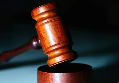 Фиктивная медицинская справка: мошенничество с авиабилетами и возможное наказание