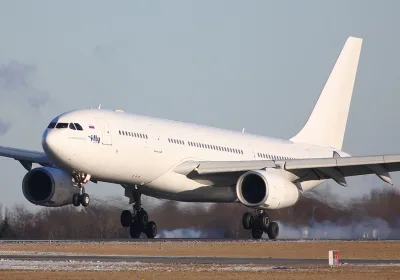 Инцидент в Шереметьево: самолет Airbus A330 столкнулся с телетрапом